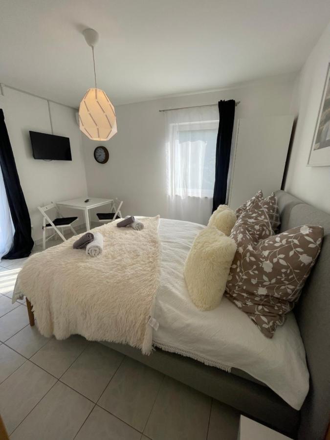 Enna Apartment 1 Perfect Location Medulin Exterior foto